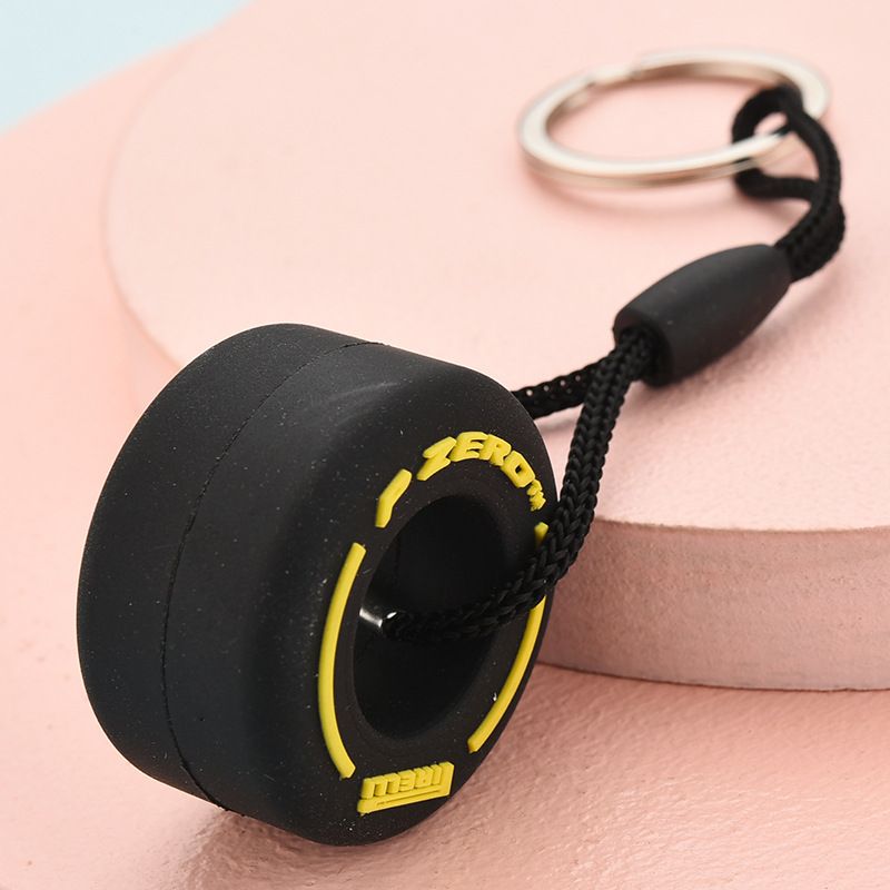 New Fashion Simulation Cartoon Small Tire Keychain Creative Car Bag Key Ring Pendant Gift For Car Lovers A-1506