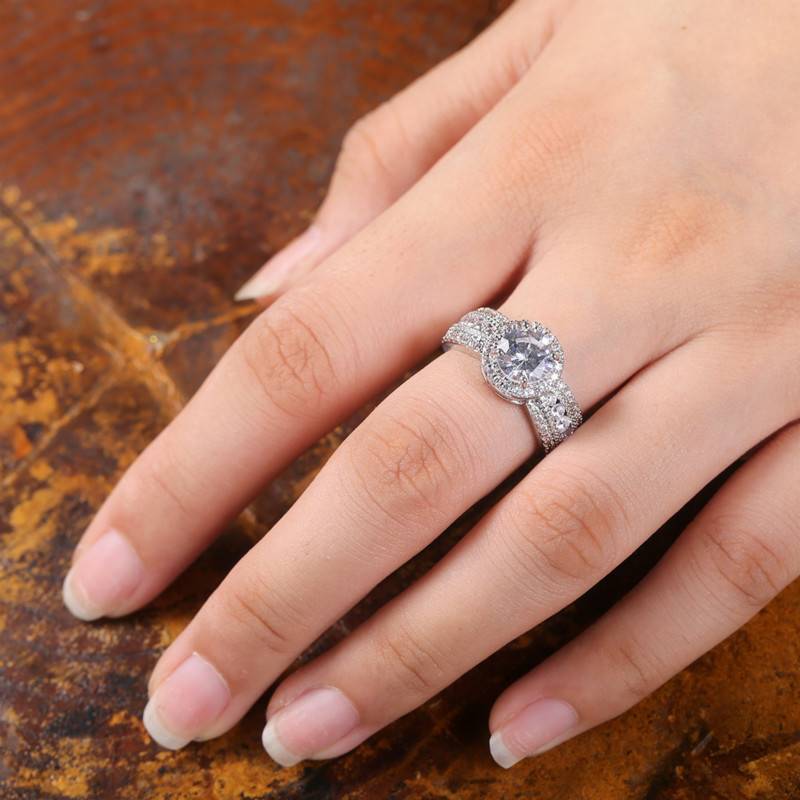 European And American Classic Starry Sky With Large Zircon Diamond Ring Female Couple Engagement Ring A-210-1