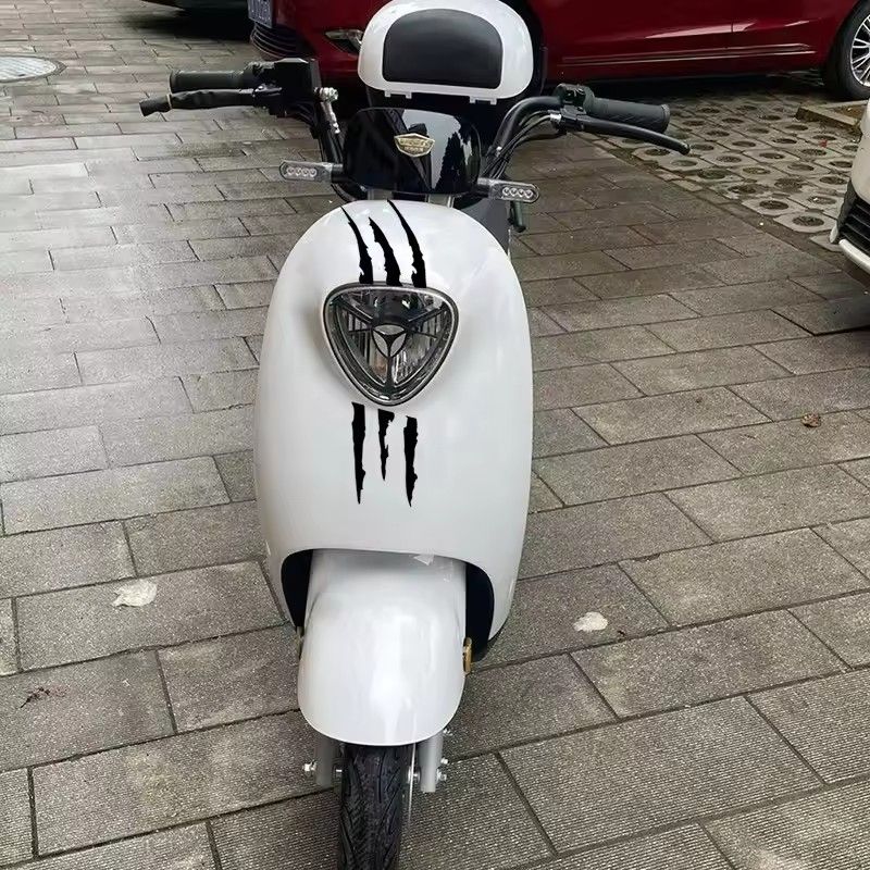 Auto Hood Light Eyebrow Sticker Car Sticker Reflective Monster Claw Scratch Stripe Marks Headlight Decal Car Stickers &E-923