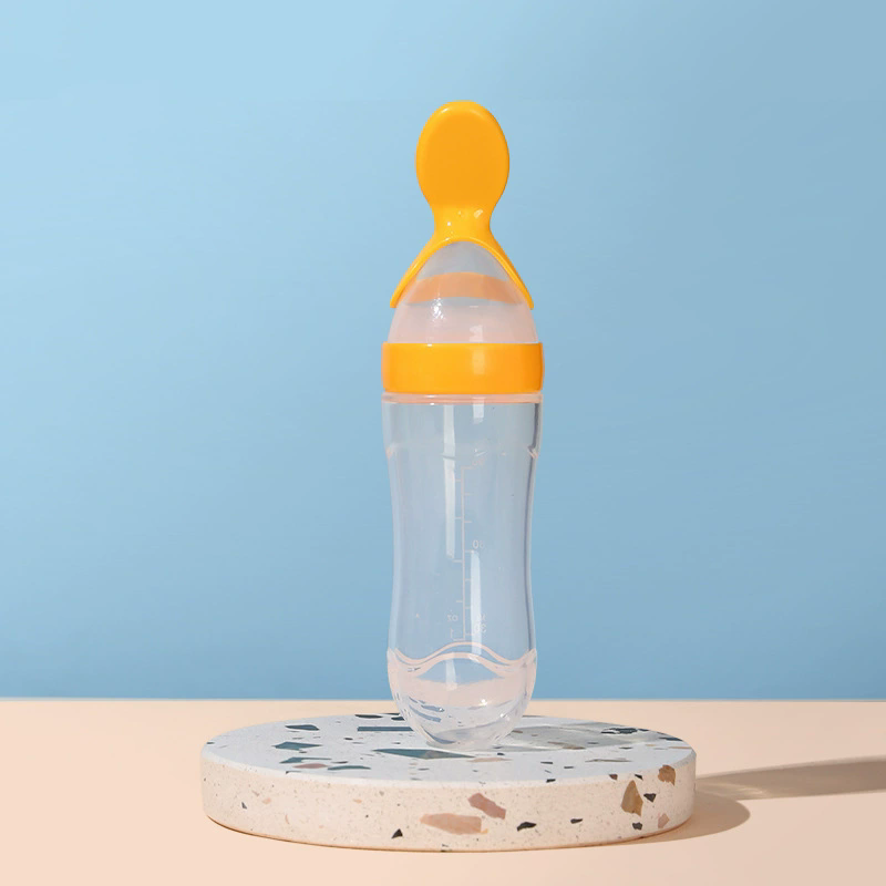90ml Silicone Baby Feeding Bottle With Spoon Food Supplement Rice Cereal Bottle Baby Squeeze Spoon Silica Gel Spoon
M--35