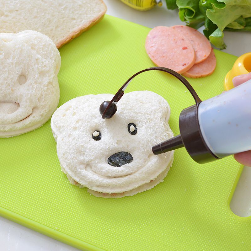 Teddy Bear Sandwich Mold Toast Bread Making Cutter Mould Cute Baking Pastry Tools Children Interesting Food Kitchen Accessories C-324