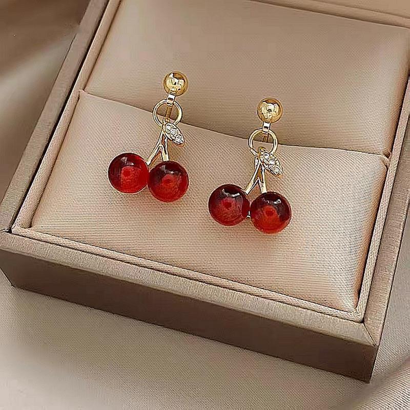 New Wine Red Cherry Gold Color Pendant Necklace For Women Personality Fashion Necklace Wedding Jewelry Birthday Gifts A-2070