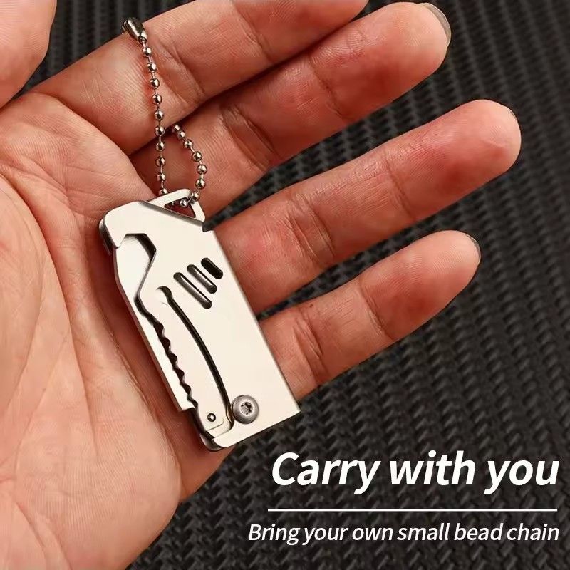 1PC Mini Folding Knife Steel Portable Camping Survival Knife Pocket Folding Knife Self-defense Keyknife Keychain Pendant