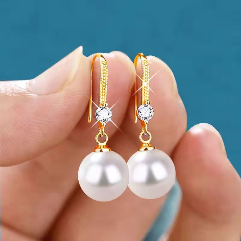 New Exquisite and Fashionable Silver Imitation Water Pearl Pendant Women's Earrings Shining Round Wedding Jewelry Gift A-2091