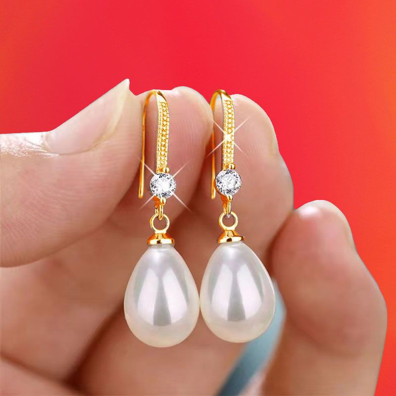 New Exquisite and Fashionable Silver Imitation Water Pearl Pendant Women's Earrings Shining Round Wedding Jewelry Gift A-2091