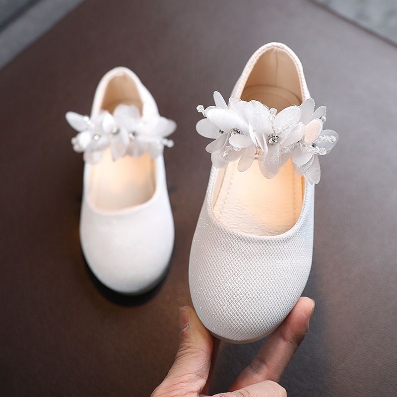 1 pair of Korean fashion children's small flower single shoes princess shoes children's crystal soft soled dance shoes