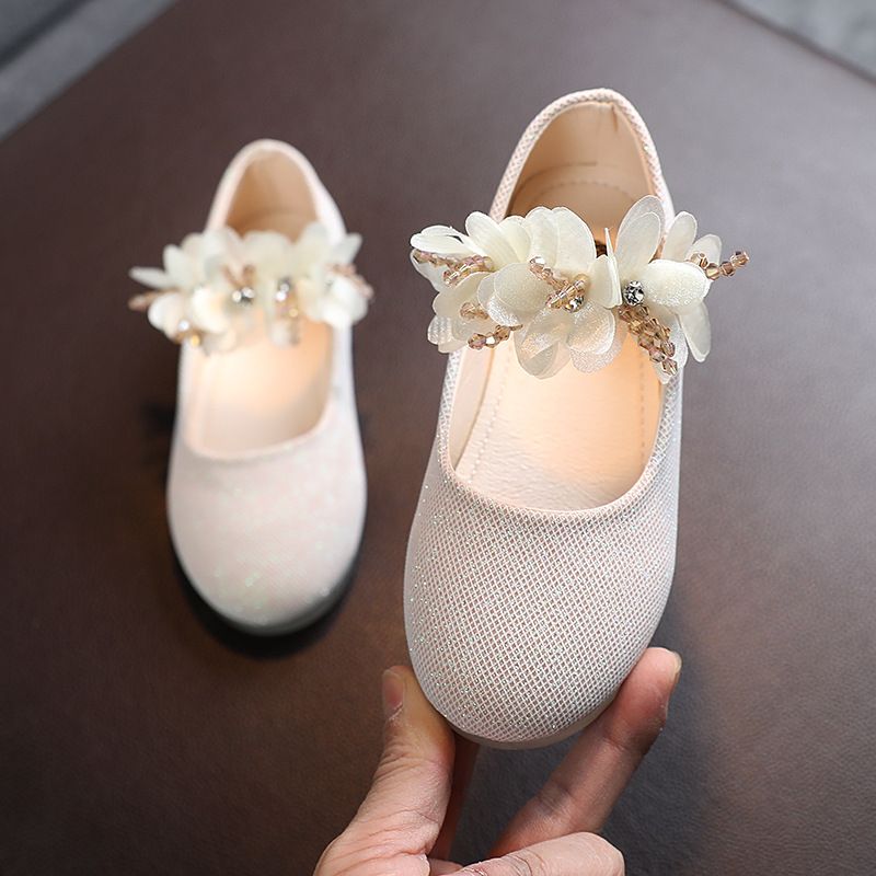 1 pair of Korean fashion children's small flower single shoes princess shoes children's crystal soft soled dance shoes