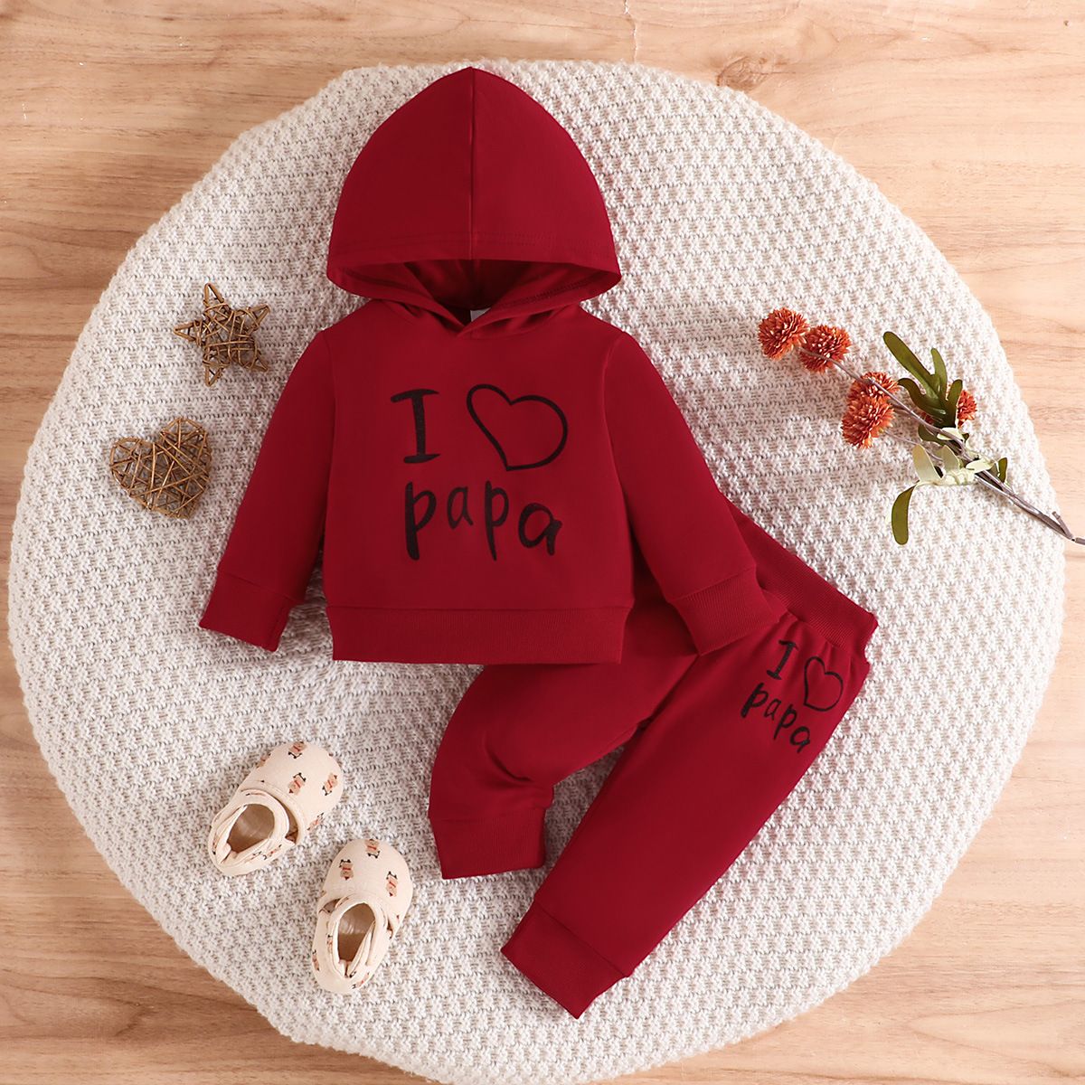 1 set of girls' and boys' hats, printed hoodies, pants, and children's clothing sets