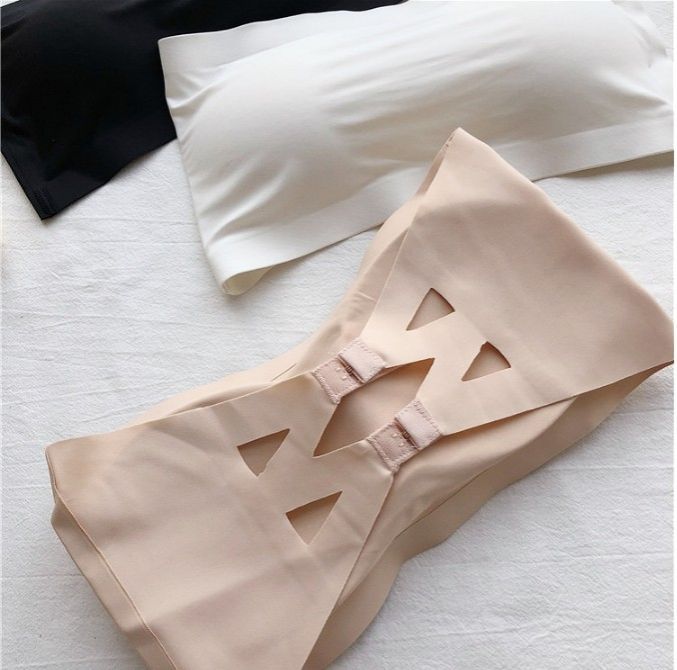 1PC Ice Silk Strapless Bra Girls Seamless Crop Tube Top Bralette for Women Sexy Soft Bras Underwear