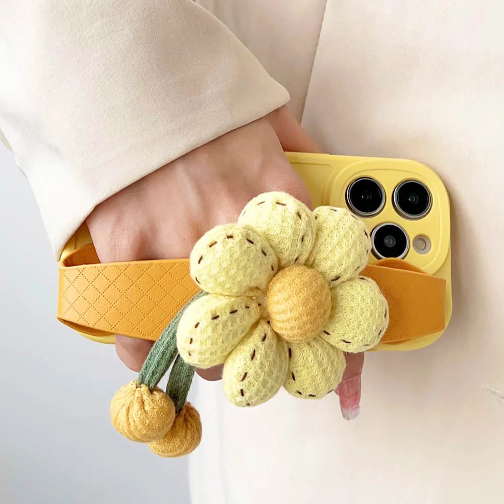 1PC Korean ins Style Pumpkin Flower Cute Phone Case For iPhone 15 14 13 12  Pro Max Plus With Wristband Straps Protection Cover
