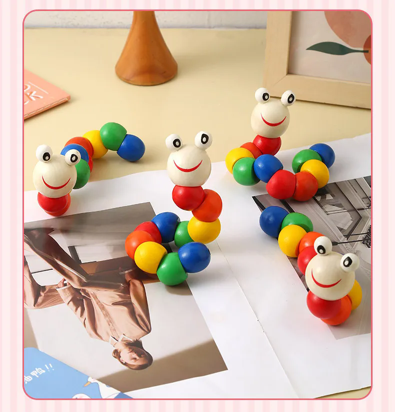 1PC   Wooden Caterpillar Puppet Chilidren Montessori Toys Adorable Bright Color Early Education Learning Toy
