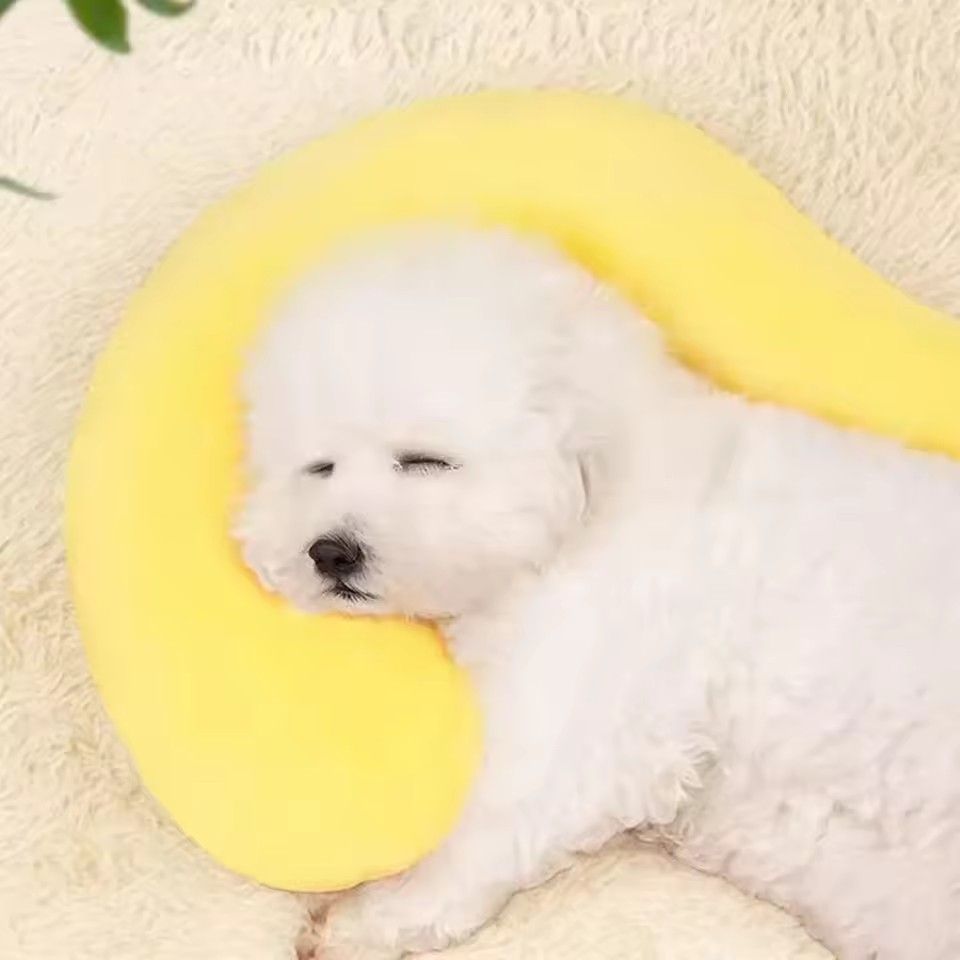 1PC   Pet pillow, dog question mark U-shaped pillow, all season universal neck pillow, sleeping cat small pillow, pet supplies