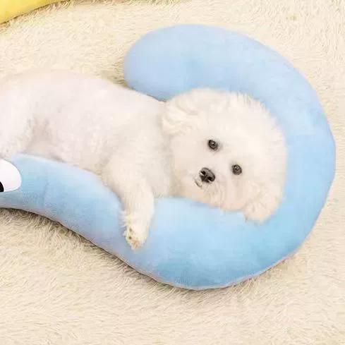 1PC   Pet pillow, dog question mark U-shaped pillow, all season universal neck pillow, sleeping cat small pillow, pet supplies
