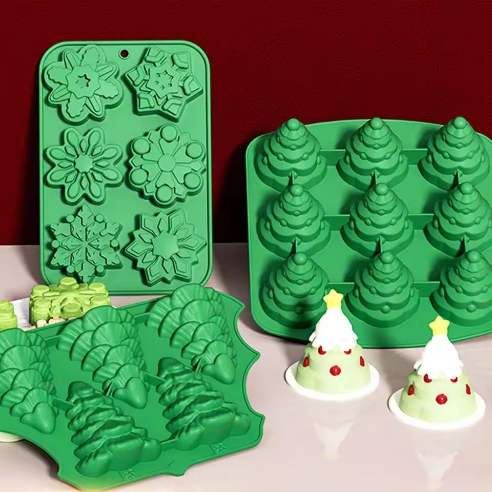 1PCChristmas Chocolate Mold 3D Silicone Candy Gummy Molds for DIY Gummies Jello Ice Cube Jelly Chocolate Candy Cakes Decorations