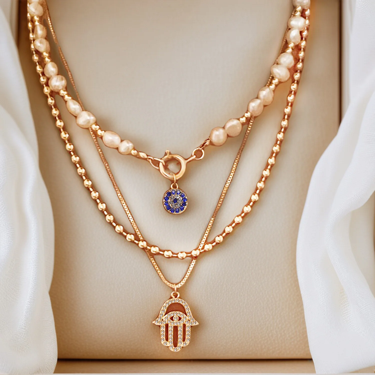 1PC Vintage Geometric Pendant Necklace for Women Lucky Evil Eyes Palm Cross Pearl Zircon Multi-layer Metal Chain Choker Jewelry