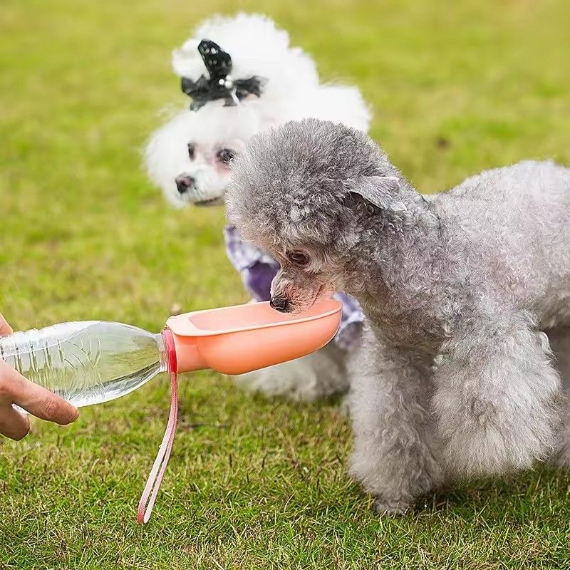 1PC  Dog Travel Water Bottle Portable Pet Dog Water Bottle Drinking Water Feeder for DogCat Outdoor Water Bowl Bottle Pet Supplies