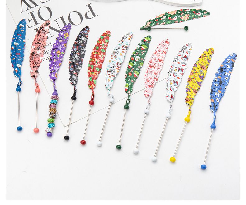 1PC  Christmas and Halloween Feather Bookmarks Handmade Beaded Metal Bookmarks Student Reading Tags Page Clip