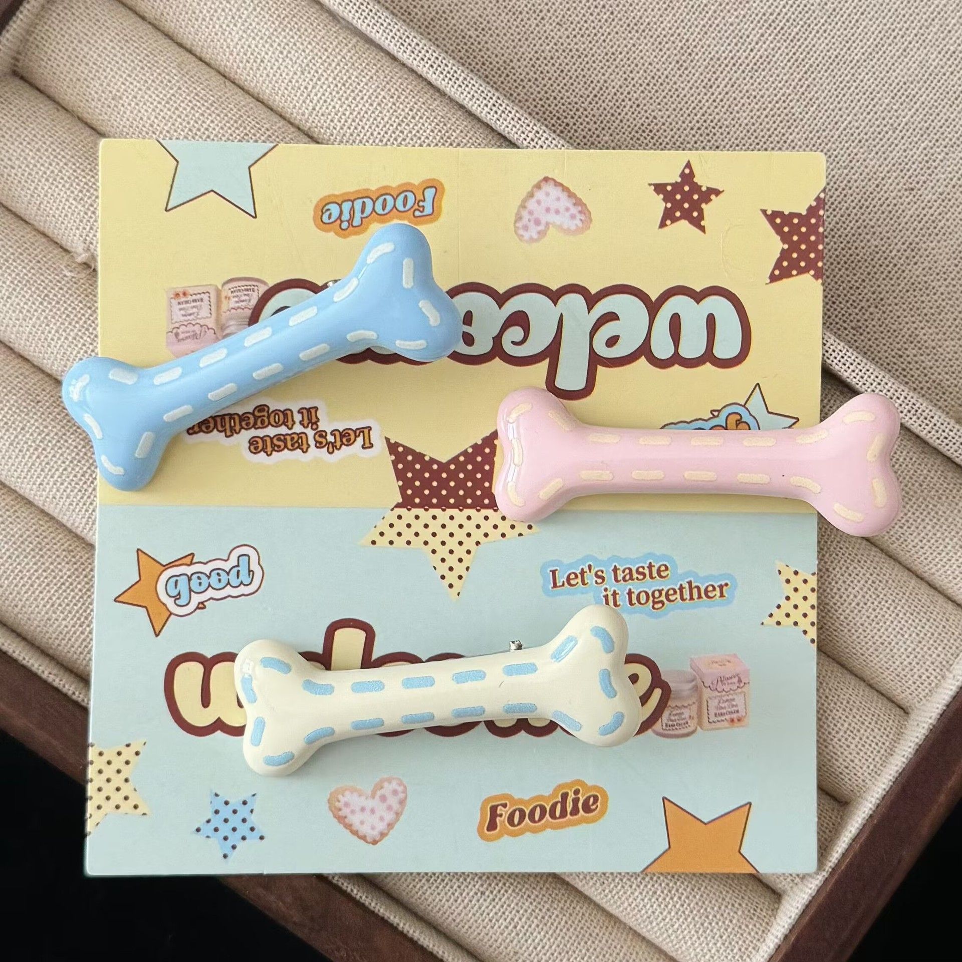 5PCS   Cream dotted bone hair clip, Japanese sweet and high-value girl side duckbill clip, hair clip, hair accessory clip
