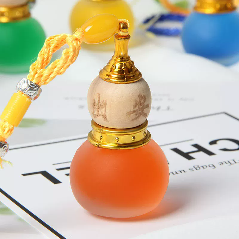 Car Air Freshener Diffuser Aromatherapy Fragrance Calabash Perfume Bottle Empty Clear Glass Pendant Vials 10ml C-672