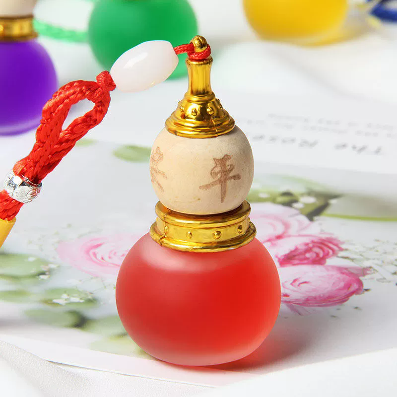 Car Air Freshener Diffuser Aromatherapy Fragrance Calabash Perfume Bottle Empty Clear Glass Pendant Vials 10ml C-672