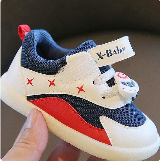 1 Pair of  Spring and Autumn baby walking shoes for 0-3 years oldsoft soled anti slip baby shoesprewalker