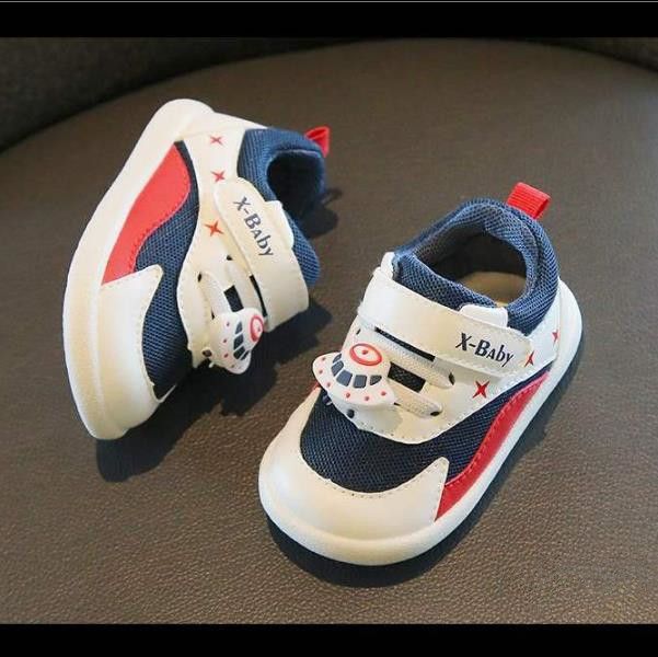 1 Pair of  Spring and Autumn baby walking shoes for 0-3 years oldsoft soled anti slip baby shoesprewalker
