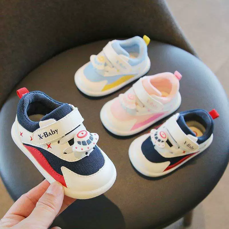 1 Pair of  Spring and Autumn baby walking shoes for 0-3 years oldsoft soled anti slip baby shoesprewalker