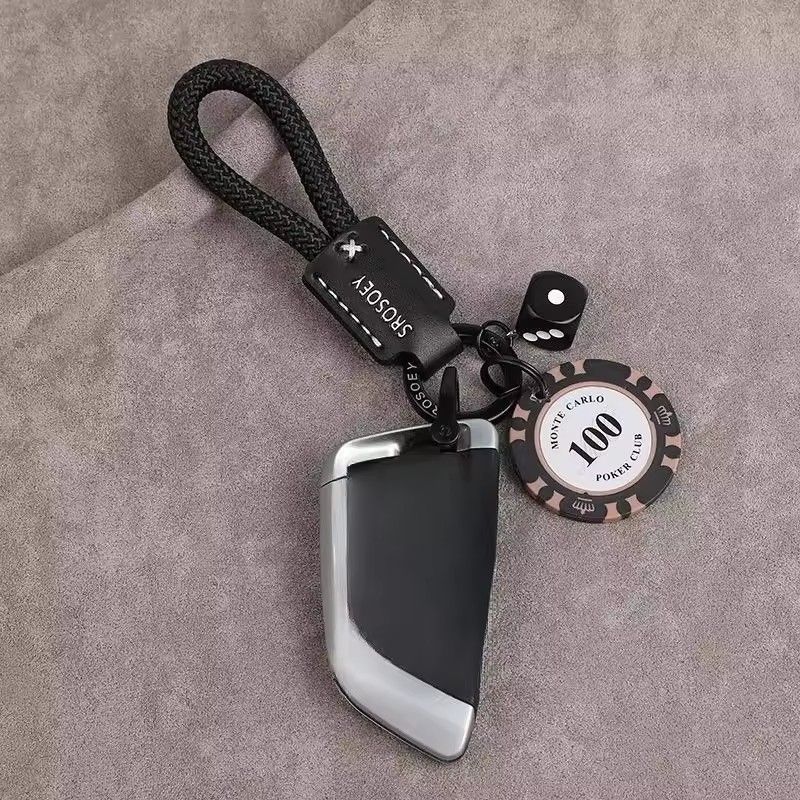 High-end Cowhide Lucky Chips, Car Keychains Pendants Couple Personalities Men's and Women's Bags Pendants Circles Chains Trends