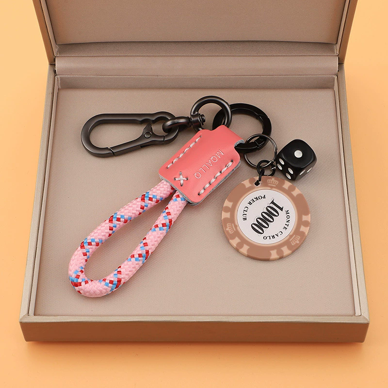 High-end Cowhide Lucky Chips, Car Keychains Pendants Couple Personalities Men's and Women's Bags Pendants Circles Chains Trends