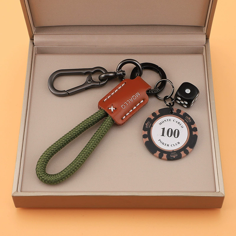High-end Cowhide Lucky Chips, Car Keychains Pendants Couple Personalities Men's and Women's Bags Pendants Circles Chains Trends