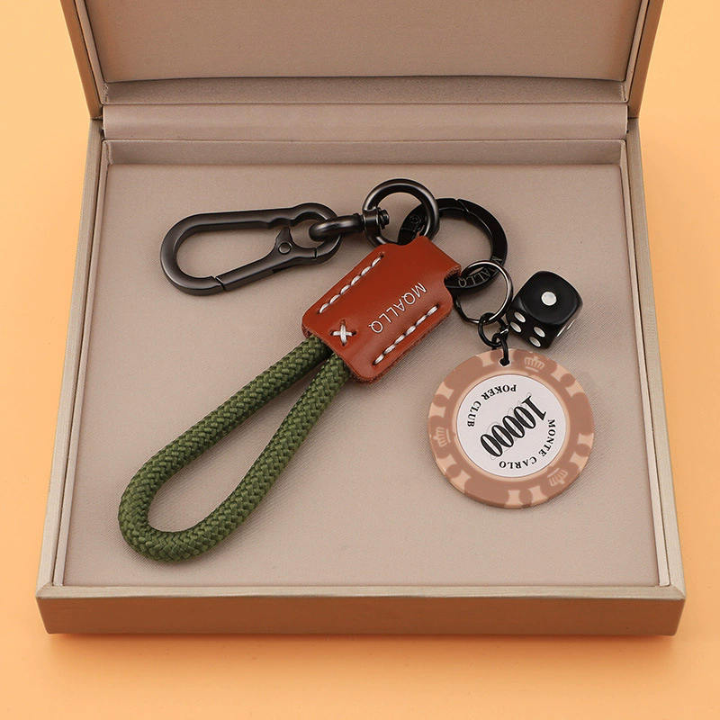 High-end Cowhide Lucky Chips, Car Keychains Pendants Couple Personalities Men's and Women's Bags Pendants Circles Chains Trends