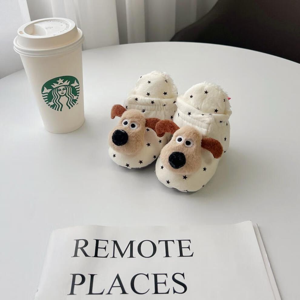 White baby shoes for autumn and winter, baby walking shoes with plush soft soles, winter shoes for infants and young children