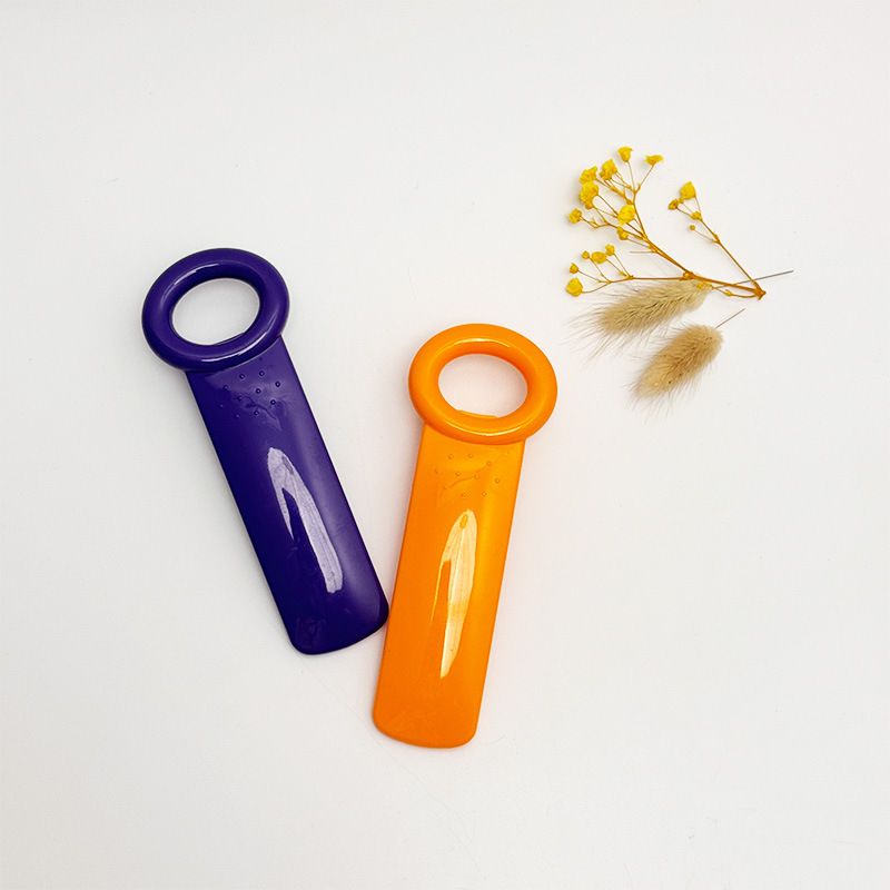 Plastic Multifunction Can Opener Universal Bottle Opener Non-slip Manual Cap Screw Beer Cap Open Twist Tool Kitchen Gadgets