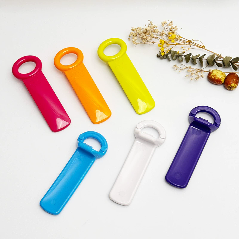 Plastic Multifunction Can Opener Universal Bottle Opener Non-slip Manual Cap Screw Beer Cap Open Twist Tool Kitchen Gadgets