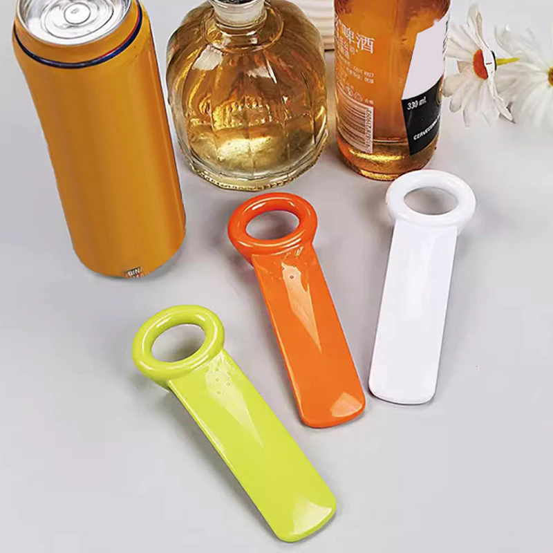 Plastic Multifunction Can Opener Universal Bottle Opener Non-slip Manual Cap Screw Beer Cap Open Twist Tool Kitchen Gadgets