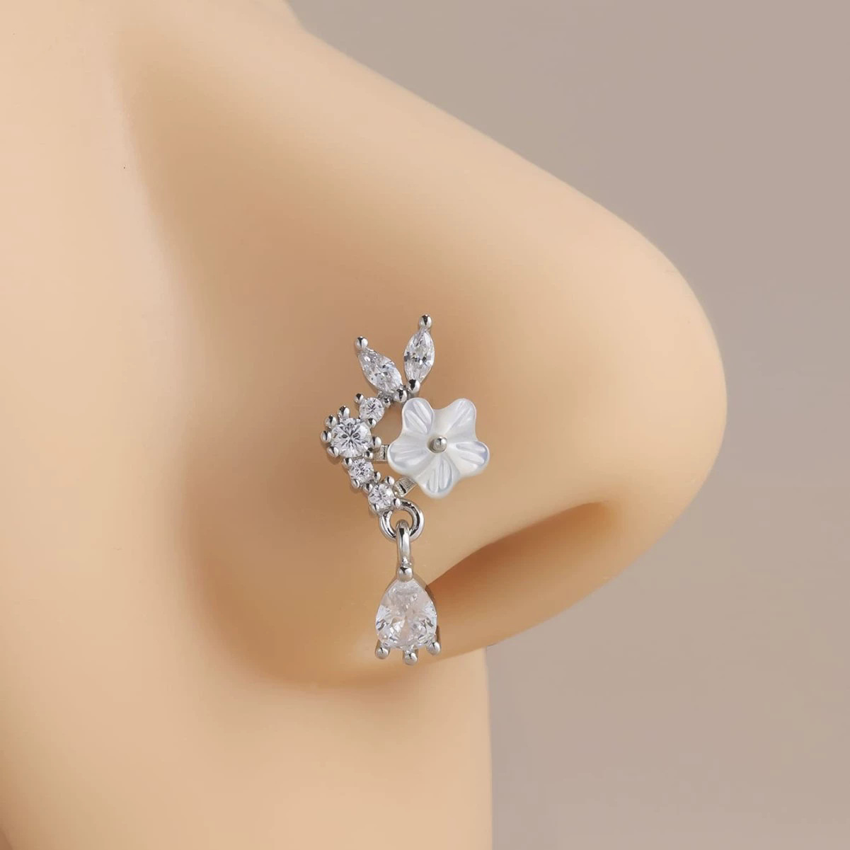 1PC New Design Stainless Steel Nose Studs Flower Dangle Nose Piercing Non Tarnish Stud Nose Ring Wholesale Piercing Jewelry A-2183