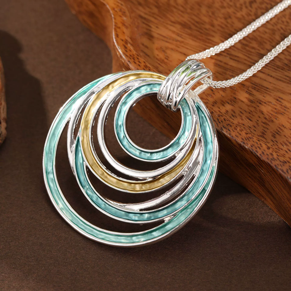 1PC    Women's New Color Oil Circular Hollow Geometric E Pendant Necklace with Personalized Creativity