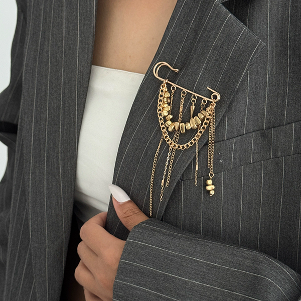 2026 Multi-Functional Chain Tassel Brooches for Women Handmade Beaded Chain Pin Fixator Trouser Leg Simple Clothes Accessory