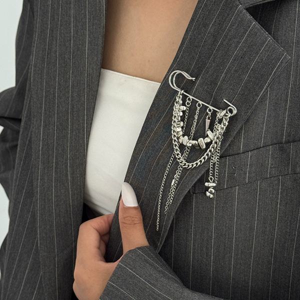 2026 Multi-Functional Chain Tassel Brooches for Women Handmade Beaded Chain Pin Fixator Trouser Leg Simple Clothes Accessory