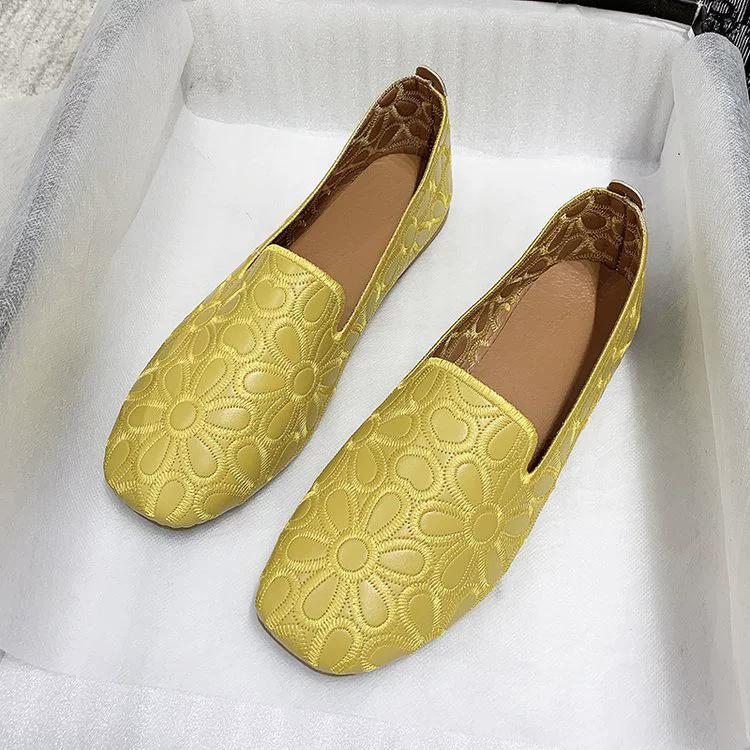 Size 35-42 Square Toe Summer Shoes for Women Embroidery Designer Shoes Soft Slipon Loafers Moccasin Leisure Women's Ballet Flats
