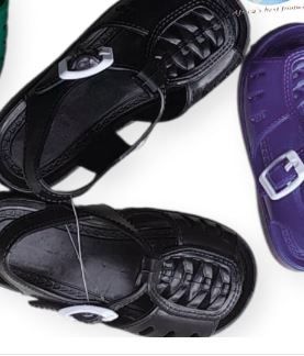 NEW ARRIVALS  TOP INFANT /KIDS CROCS SIZE 2-7