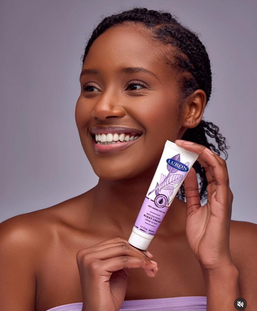 Luron Advanced Restorative Night Cream

moisturizer for men and women. Skin care. Anti-aging skincare. Luron product. Good for all skin types and makes you look younger