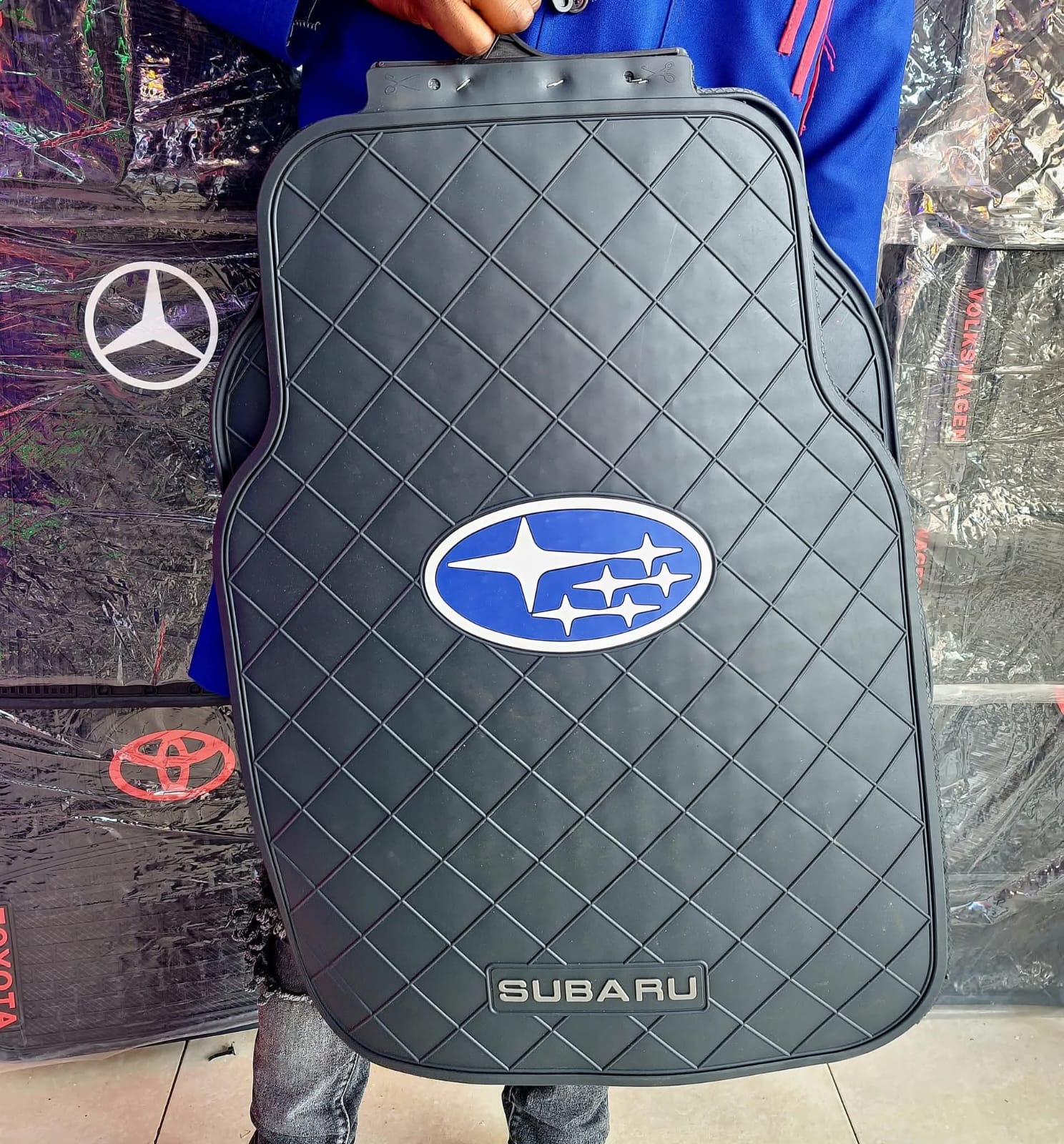 Subaru universal rubber Heavy Duty Branded Seater Car Floor Mats subaru Heavy Duty Rubber Car Floor Mats 5 pieces set Subaru Branded Floor Mats