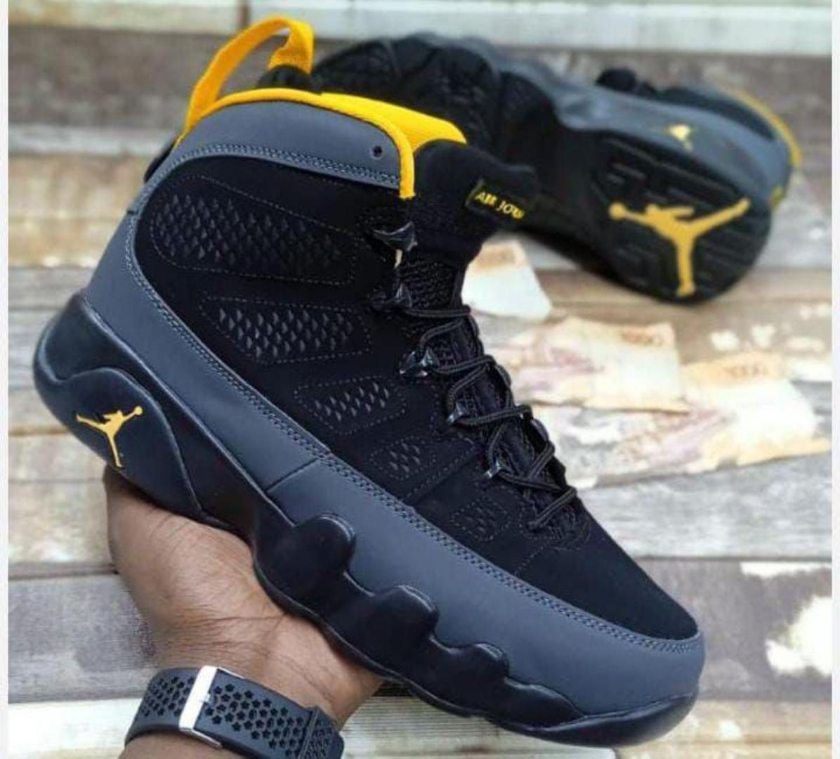Dripsteps Air Jordan 11 Retro Sneakers – Dark Charcoal, Gold & Black Colorway. Premium Men's Shoes with Iconic Design, Comfort & Street-Ready Performance.