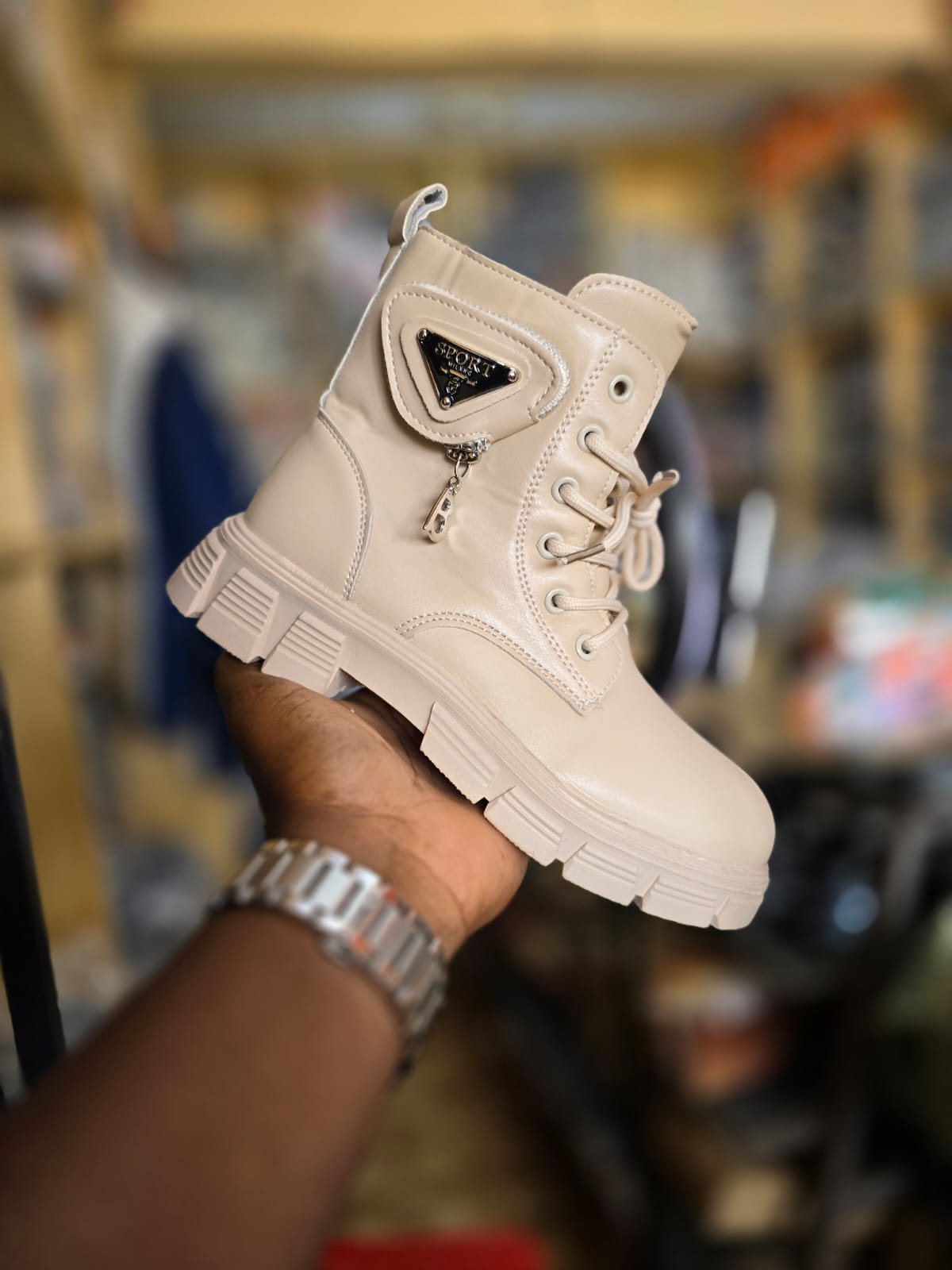 Dripsteps Ladies Leather Ankle Boots – Stylish Combat Design with Side Pocket, Comfortable Chunky Sole, Casual & Outdoor Wear