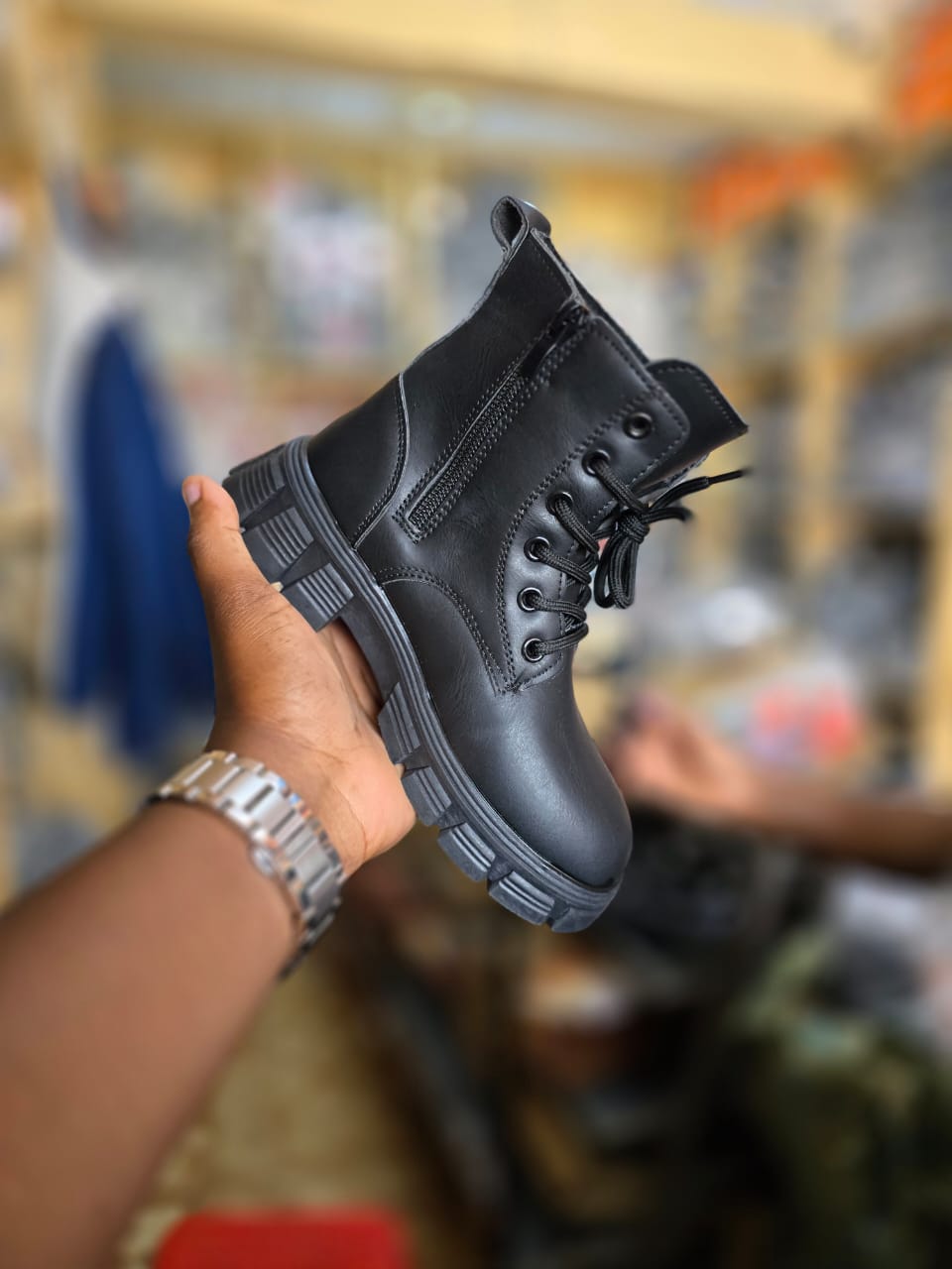 Dripsteps Ladies Leather Ankle Boots – Stylish Combat Design with Side Pocket, Comfortable Chunky Sole, Casual & Outdoor Wear