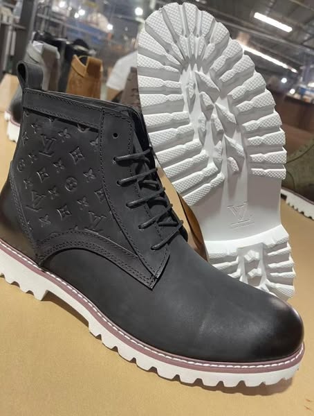 Dripsteps Louis Vuitton LV Trainer High-Top Monogram Boots – Leather, Signature Canvas, Rugged White Sole, Streetwear Luxury, Premium Men’s Footwear