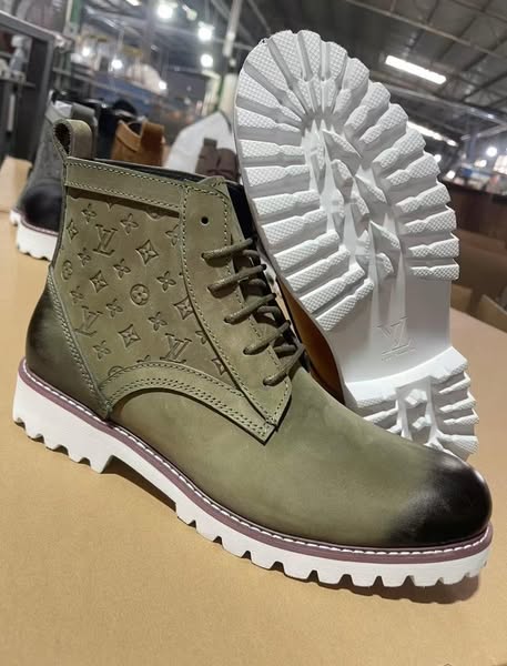 Dripsteps Louis Vuitton LV Trainer High-Top Monogram Boots – Leather, Signature Canvas, Rugged White Sole, Streetwear Luxury, Premium Men’s Footwear