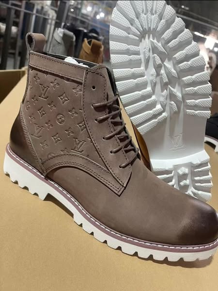 Dripsteps Louis Vuitton LV Trainer High-Top Monogram Boots – Leather, Signature Canvas, Rugged White Sole, Streetwear Luxury, Premium Men’s Footwear