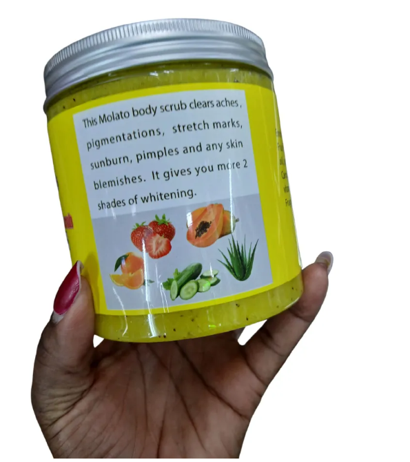 Molato Double Dose Ultra Whitening Salt Body Scrub With Vitamin C Fast Action For Hydrating,Exfoliating ,Nourishing,Brightening